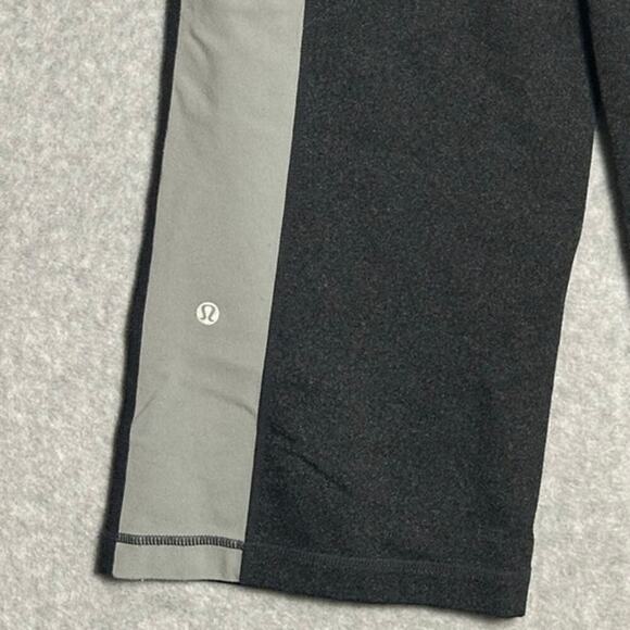 Lululemon Size 4 Cropped Wide Leg 2‎ Tone Gray Relaxed Fit High Rise Activewear - Picture 4 of 11